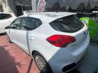 Usado Kia Ceed 90 CV (66 kW) 2013 Blanco Utilitario
