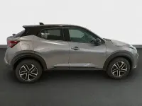 Usado Nissan Juke N-Connecta 114 CV (83 kW) 2025 Skyline grey (metalizado) techo (bitono) SUV
