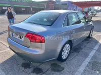 Usado Audi A4 Premium 220 CV (161 kW) 2006 Gris / plata Berlina