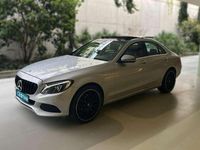 Usado Mercedes C220 170 HP (125 kW) 2018 Cinzento Sedan
