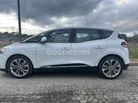 Usado Renault Scénic IV Zen 110 CV (80 kW) 2017 Blanco Monovolumen