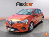 Käytetty Renault Clio V Intens 100 HP (73 kW) 2020 Oranssi