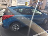 Usado Peugeot 207 90 CV (66 kW) 2007 Azul Familiar