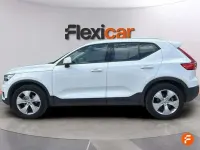 Usado Volvo XC40 Momentum 129 CV (94 kW) 2021 Blanco SUV