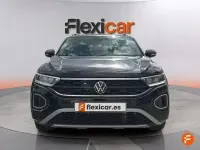 Usado VW T-Roc Life 150 CV (110 kW) 2024 Negro SUV