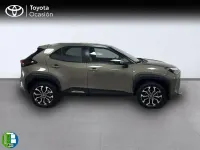 Usado Toyota Yaris Active 116 CV (85 kW) 2023 Negro Utilitario