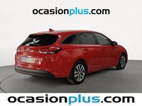 Usado Hyundai i30 116 CV (85 kW) 2019 Rojo Familiar