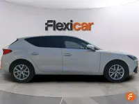 Usado Seat Leon Style 115 CV (84 kW) 2024 Blanco Berlina