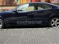 Usado Mercedes CLK230 Elegance 193 CV (141 kW) 2000 Azul Coupe
