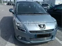 Usado Peugeot 5008 Premium 163 CV (119 kW) 2010 Azul Monovolumen