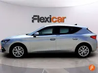 Usado Seat Leon Style 131 CV (96 kW) 2023 Gris Utilitario
