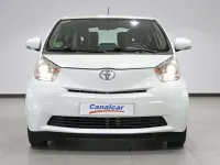 Usado Toyota iQ 68 CV (50 kW) 2010 Blanco Utilitario