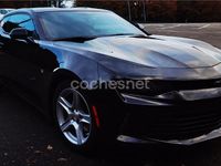 Usado Chevrolet Camaro 432 CV (317 kW) 2015 Negro Coupe