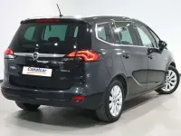 Usado Opel Zafira Tourer Selective 136 CV (100 kW) 2015 Negro Monovolumen