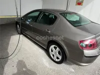 Usado Peugeot 407 136 CV (100 kW) 2004 Gris / plata Berlina