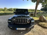 Usado Jeep Wrangler Sahara 381 CV (280 kW) 2021 Gris / plata SUV