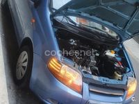 Usado Chevrolet Kalos SE 72 CV (52 kW) 2003 Azul Berlina