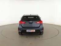 Usado Toyota Auris Hybrid Active 136 CV (100 kW) 2015 Azul Berlina