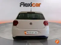 Usado VW Polo Advance 95 CV (69 kW) 2018 Blanco Utilitario