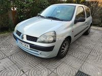 Usado Renault Clio II Authentique 60 CV (44 kW) 2003 Gris / plata Berlina