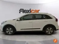 Usado Kia Niro 141 CV (103 kW) 2018 Blanco SUV