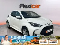 Usado Toyota Yaris Business Edition 116 CV (85 kW) 2022 Blanco Utilitario