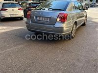Usado Toyota Avensis Executive 150 CV (110 kW) 2008 Gris / plata Berlina