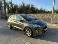 Usado Ford Fiesta Trend 85 CV (62 kW) 2020 Gris / plata Utilitario