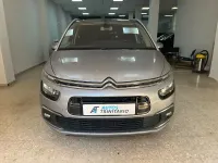 Usado Citroën Grand C4 Picasso Feel 120 CV (88 kW) 2018 Gris / plata Monovolumen