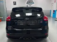 Usado Ford Focus ST 185 CV (136 kW) 2017 Negro Berlina