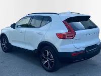 Usado Volvo XC40 Plus 163 CV (119 kW) 2026 Blanco SUV