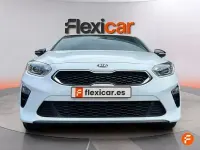 Usado Kia Ceed GT GT-Line 140 CV (102 kW) 2018 Blanco Berlina