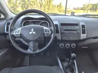 Usado Mitsubishi Outlander Intense 140 CV (102 kW) 2007 Negro SUV