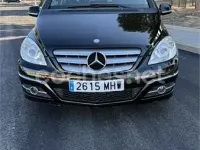 Usado Mercedes B200 140 CV (102 kW) 2009 Negro Monovolumen