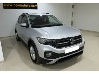 Usado VW T-Cross Advance 95 CV (69 kW) 2023 Gris / plata SUV