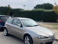 Usado Alfa Romeo 147 105 CV (77 kW) 2007 Gris / plata Utilitario