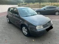 Usado VW Golf IV Conceptline 105 CV (77 kW) 2002 Gris / plata Berlina