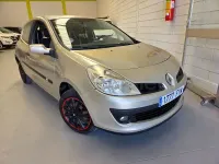 Usado Renault Clio II Authentique 75 CV (55 kW) 2007 Beige Berlina