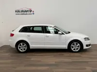Usado Audi A3 Sportback Ambition 140 CV (102 kW) 2012 Blanco Utilitario