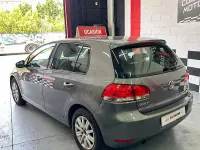 Usado VW Golf VI Advance 105 CV (77 kW) 2009 Gris / plata Utilitario