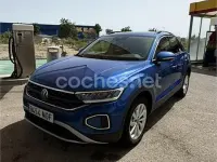 Usado VW T-Roc Life 150 CV (110 kW) 2023 Azul SUV