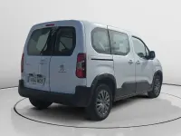 Usado Peugeot Rifter Active 103 CV (75 kW) 2023 Blanco Monovolumen