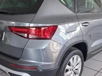 Usado Seat Ateca Style 150 HP (110 kW) 2025 Cinzento SUV