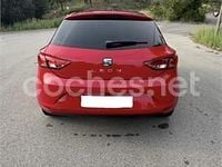 Usado Seat Leon SC Style 105 CV (77 kW) 2013 Rojo Utilitario