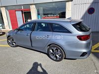 Usado Kia Ceed 141 CV (103 kW) 2020 Gris / plata Utilitario
