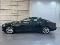 Usado Jaguar XJ Luxury 300 CV (220 kW) 2019 Negro Berlina
