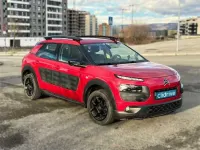 Usado Citroën C4 Cactus Shine 99 CV (72 kW) 2017 Burdeos Utilitario