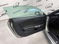 Usado Ford Mustang 305 CV (224 kW) 2016 Gris Descapotable