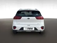 Käytetty Kia Niro 141 HP (103 kW) 2020 Valkoinen Katumaasturi