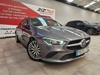 Usado Mercedes CLA220 190 CV (139 kW) 2021 Gris / plata Berlina